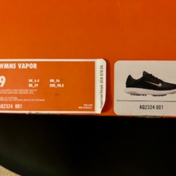 Women's Nike "Vapor" Golf Shoes, New in Box - Picture 6 of 7